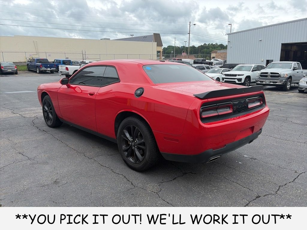 Used 2022 Dodge Challenger SXT Coupe