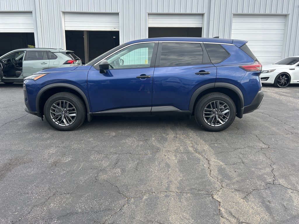 2022 Nissan Rogue S photo 4