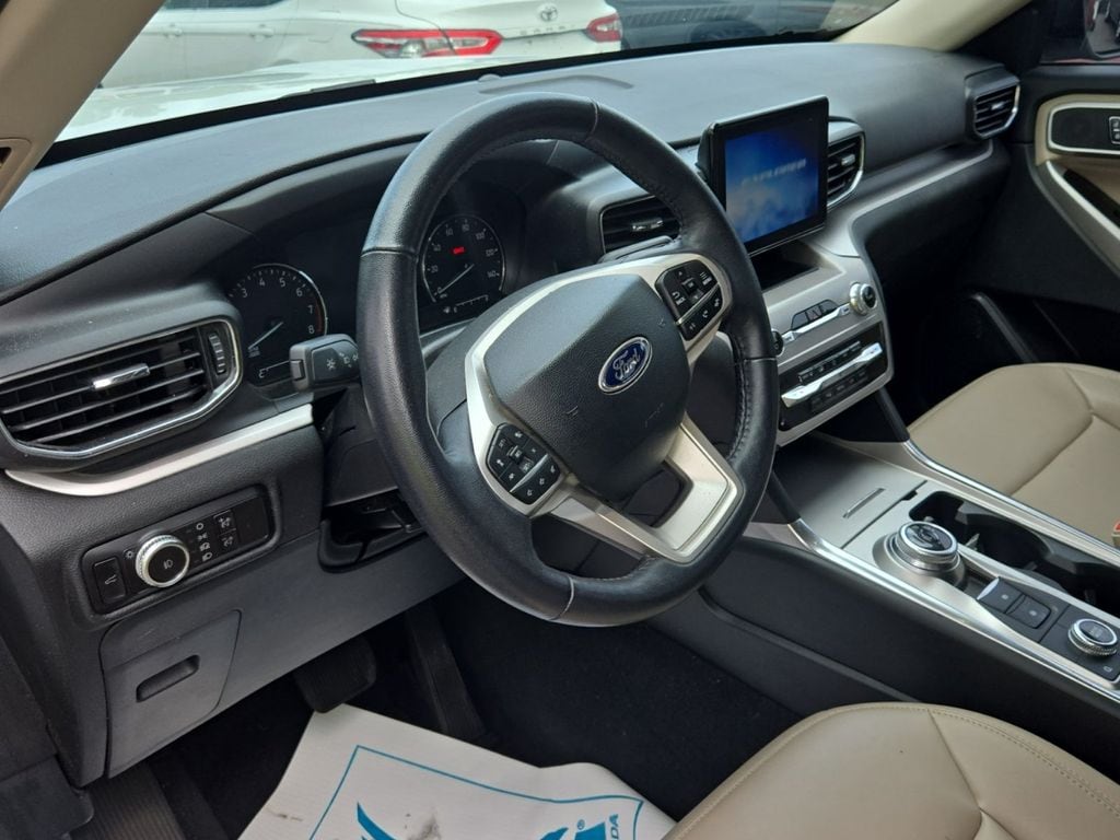 Used 2023 Ford Explorer XLT SUV