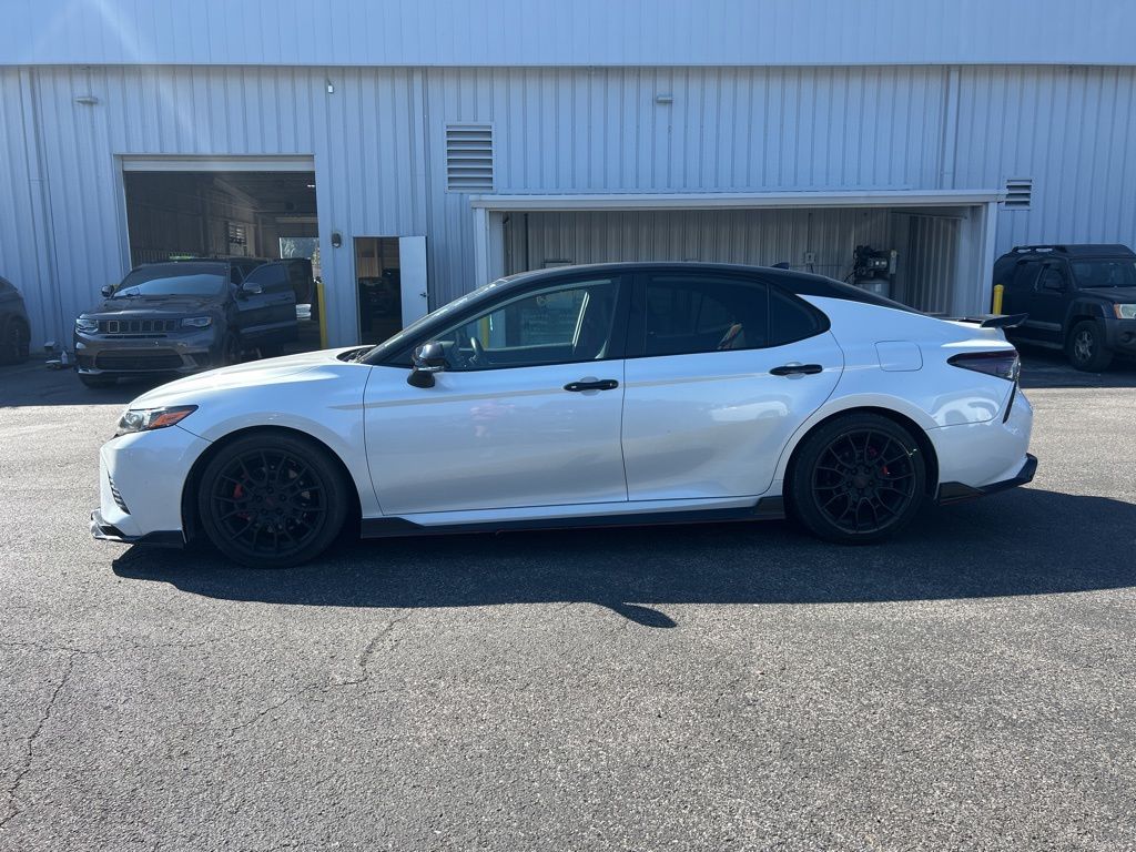 2021 Toyota Camry TRD V6 photo 4