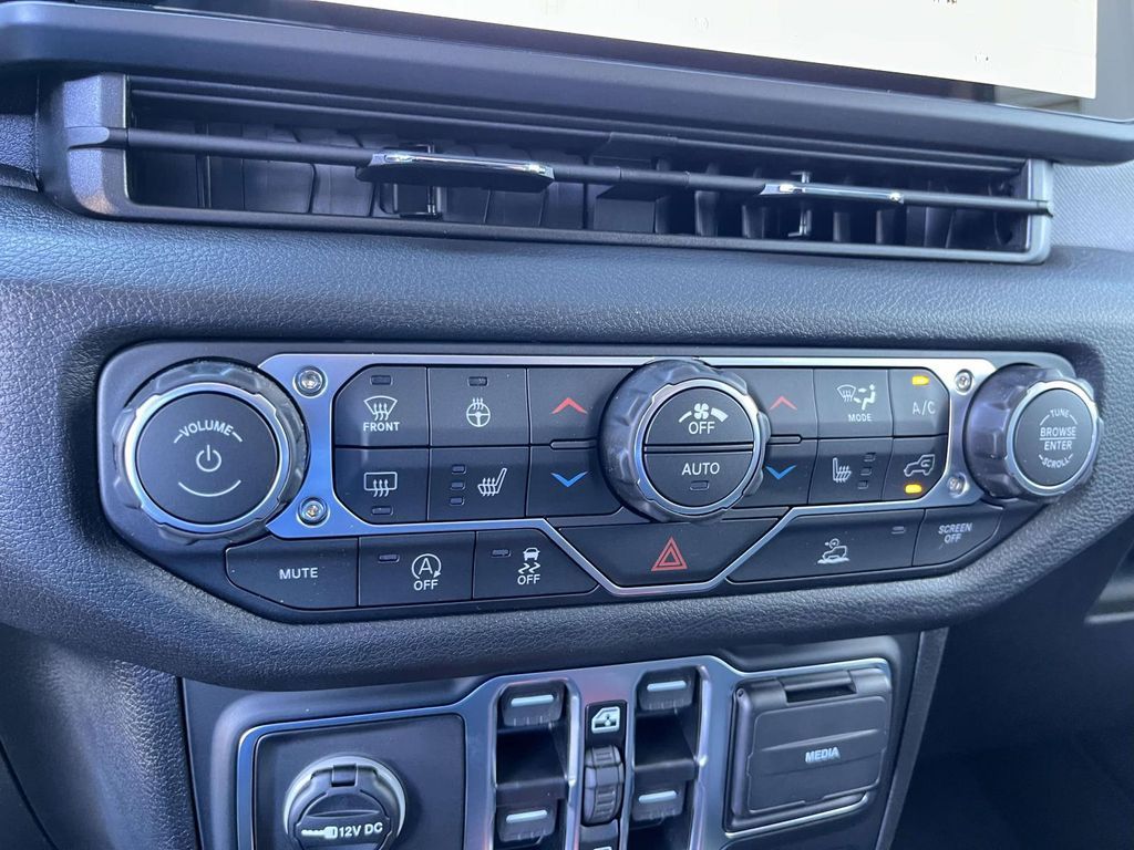 2026 Jeep Wrangler 4-Door Sport S - Photo 20
