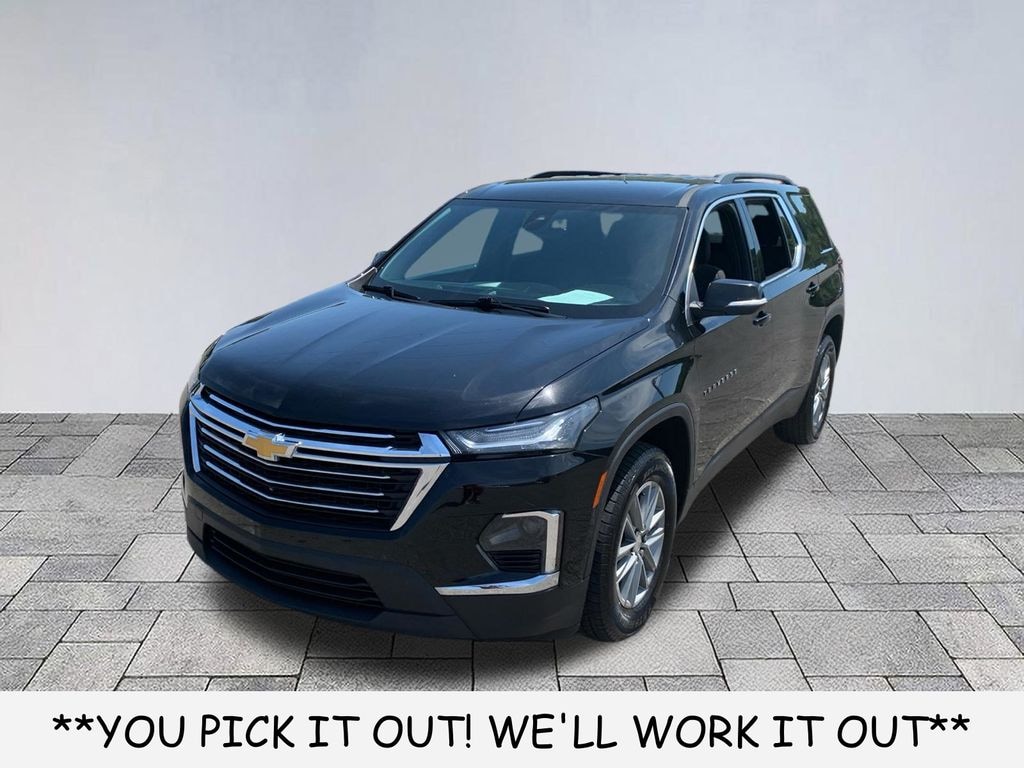 Used 2023 Chevrolet Traverse LT Cloth w/1LT SUV