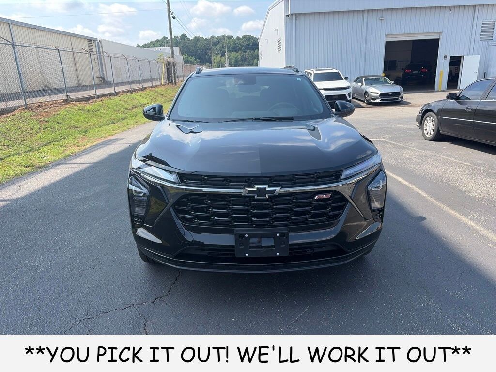 Used 2025 Chevrolet Trax 2RS SUV