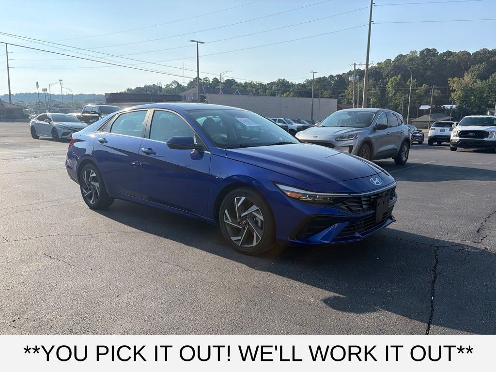 Used 2025 Hyundai Elantra Limited Sedan