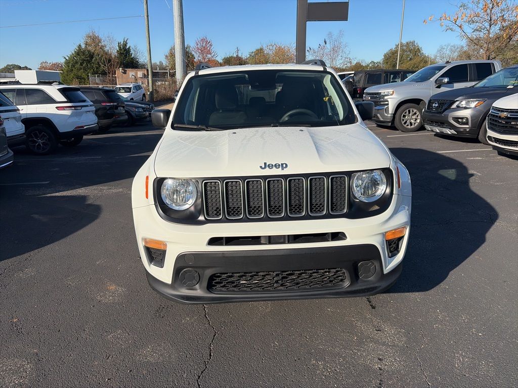 2022 Jeep Renegade Sport photo 2