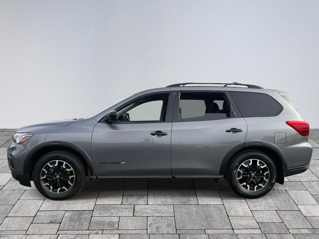 Used 2020 Nissan Pathfinder SV SUV