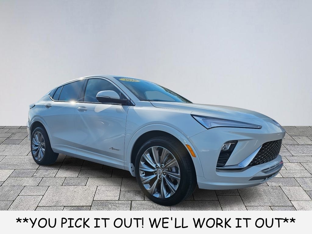 Used 2025 Buick Envista Avenir SUV