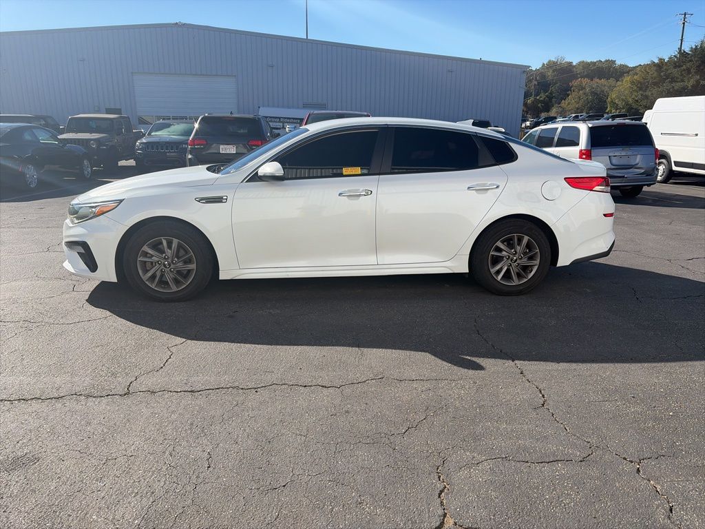2020 Kia Optima LX photo 4
