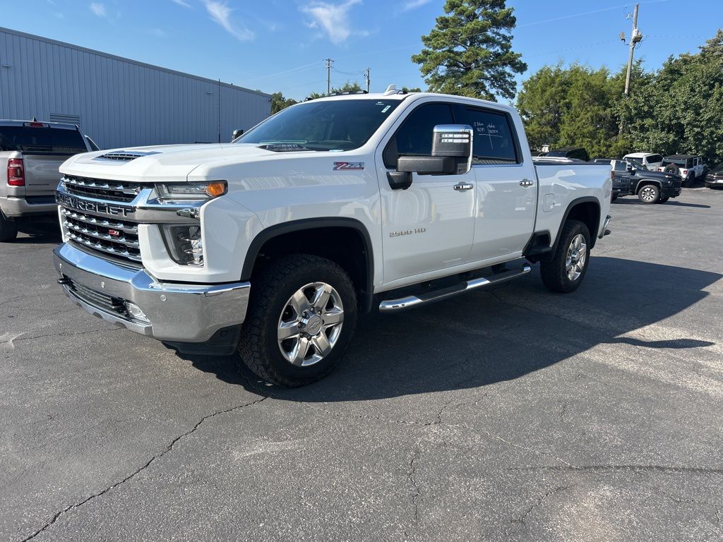 2020 Chevrolet Silverado 2500HD LTZ photo 3