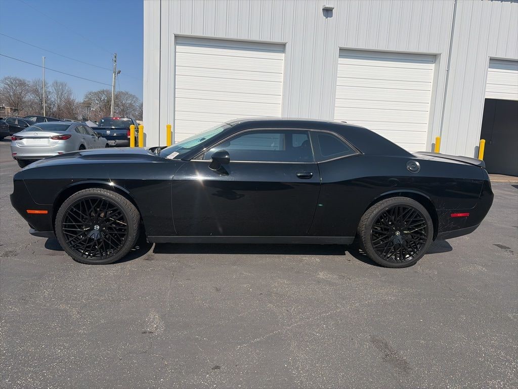 Used 2020 Dodge Challenger SXT Coupe