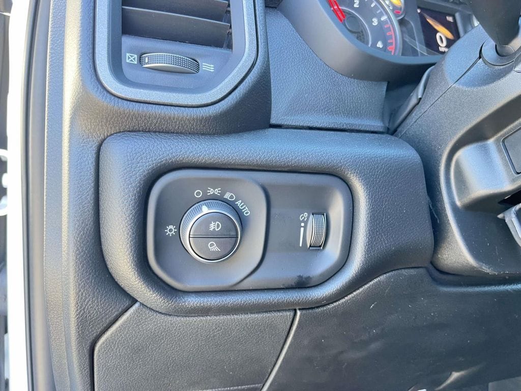 2026 RAM 2500 Tradesman - Photo 13
