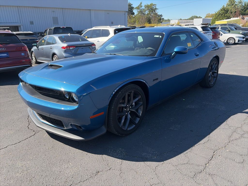 2023 Dodge Challenger R/T photo 3