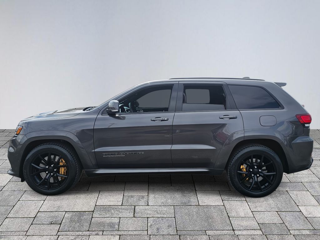 2018 Jeep Grand Cherokee Trackhawk photo 2