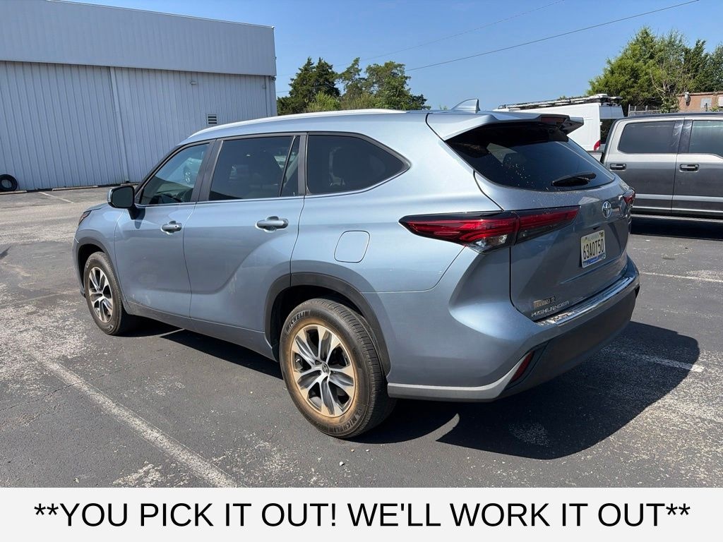 Used 2023 Toyota Highlander XLE SUV