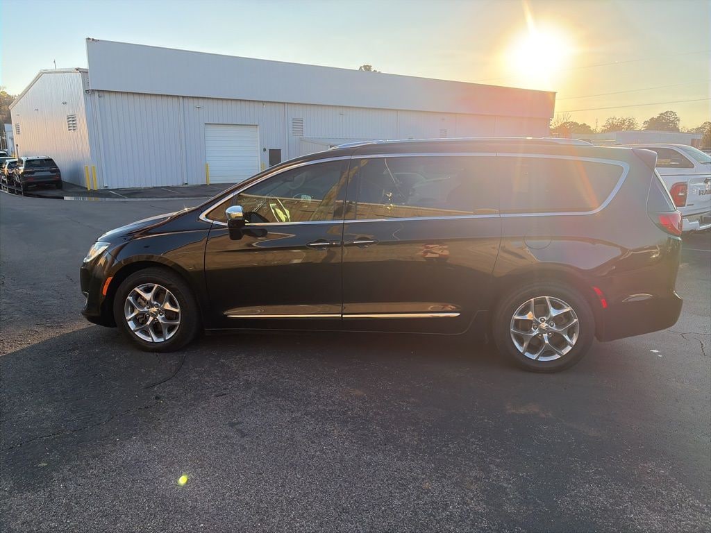 Used 2019 Chrysler Pacifica Limited Van Passenger Van