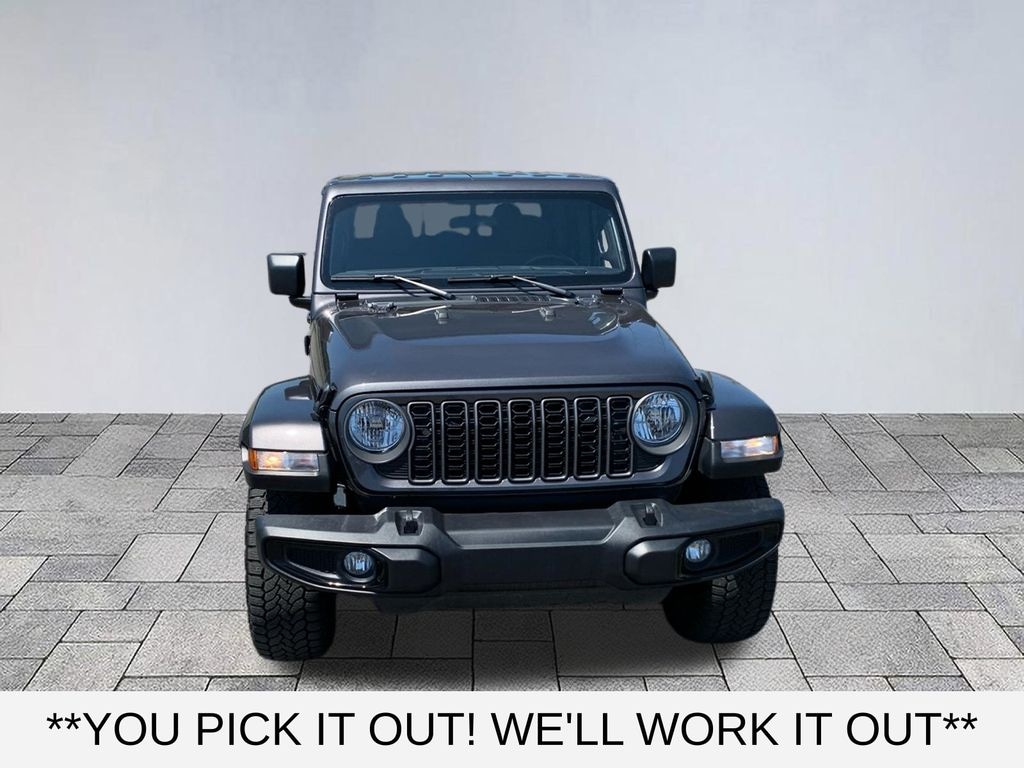 Used 2025 Jeep Gladiator Sport Truck Crew Cab