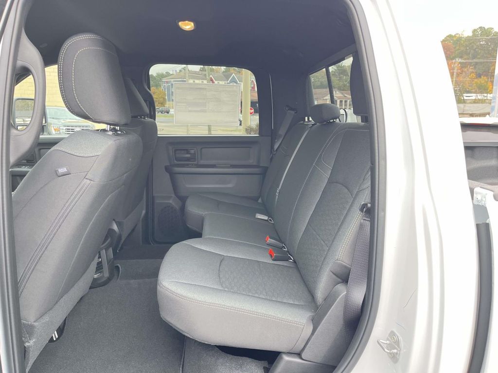 2026 RAM 3500 Tradesman - Photo 23