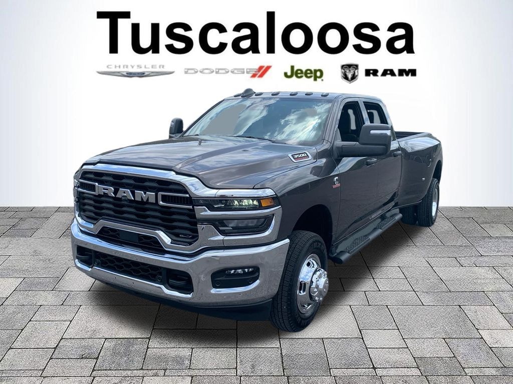 New 2026 Ram 3500 TRADESMAN CREW CAB 4X4 8' BOX Pickup