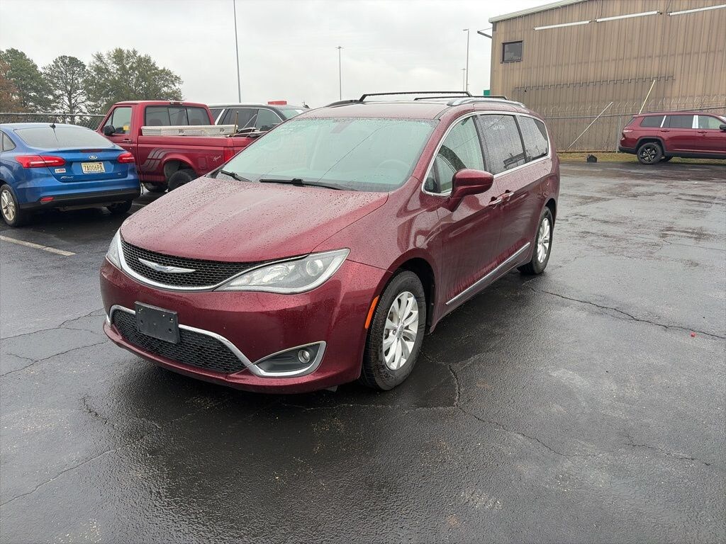 Used 2018 Chrysler Pacifica Touring L Van