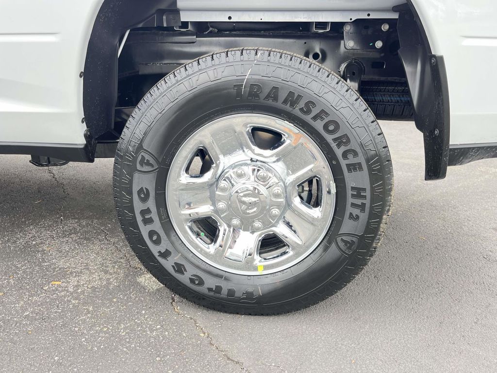2026 RAM 2500 Tradesman - Photo 10