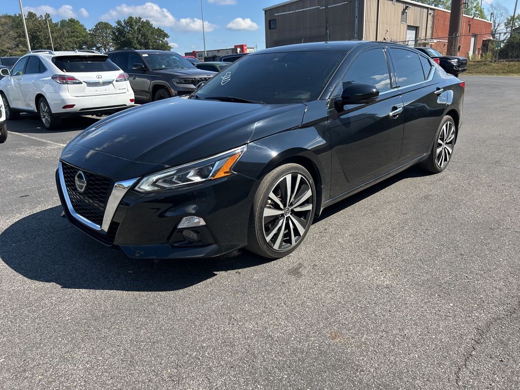 2021 Nissan Altima 2.5 Platinum photo 3
