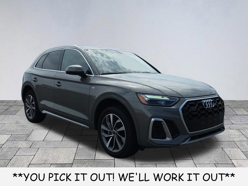 2024 Audi Q5 45 Premium Plus's photo