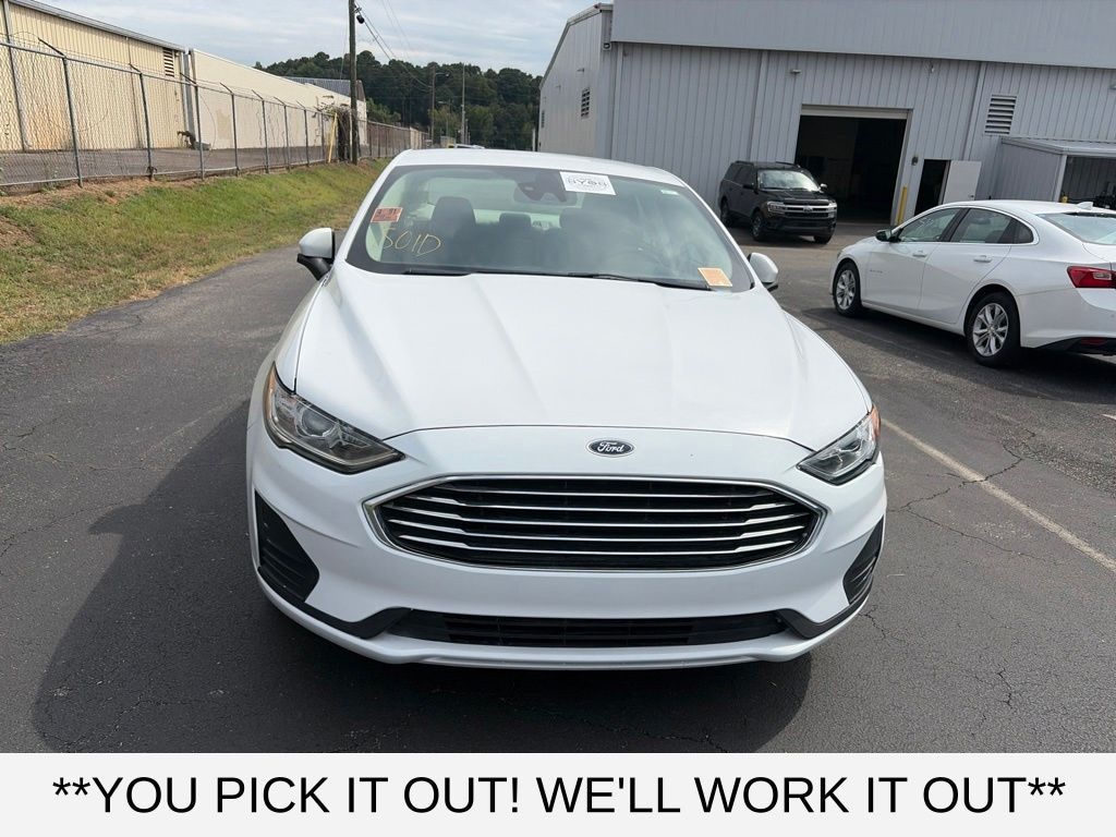 Used 2019 Ford Fusion SE Sedan