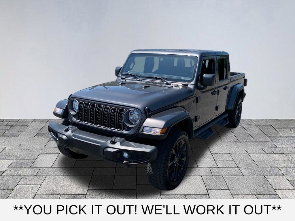 Used 2025 Jeep Gladiator Sport Truck Crew Cab