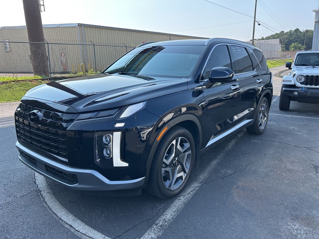 2024 Hyundai Palisade Limited photo 3