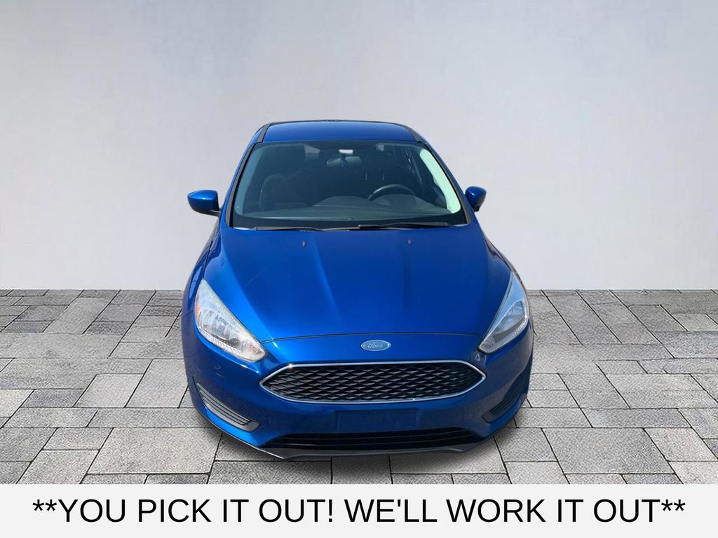 Used 2018 Ford Focus SE with VIN 1FADP3F20JL220929 for sale in Tuscaloosa, AL