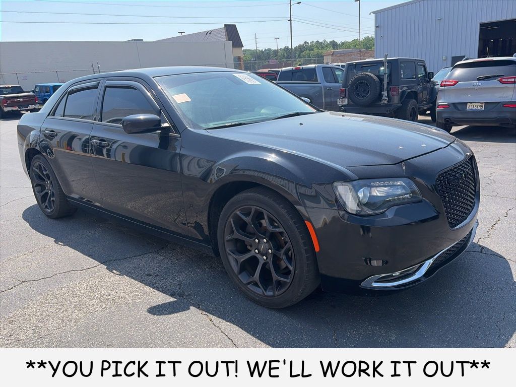 2019 Chrysler 300 Touring