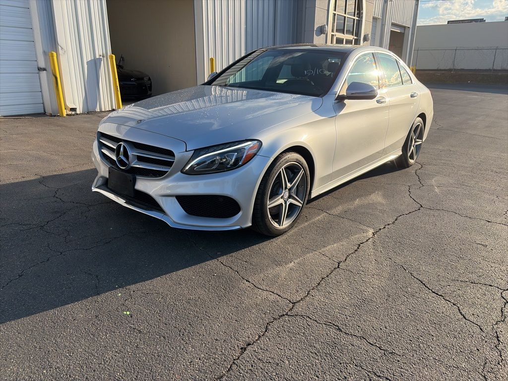 2016 Mercedes Benz C 300 4MATIC Sedan photo 3