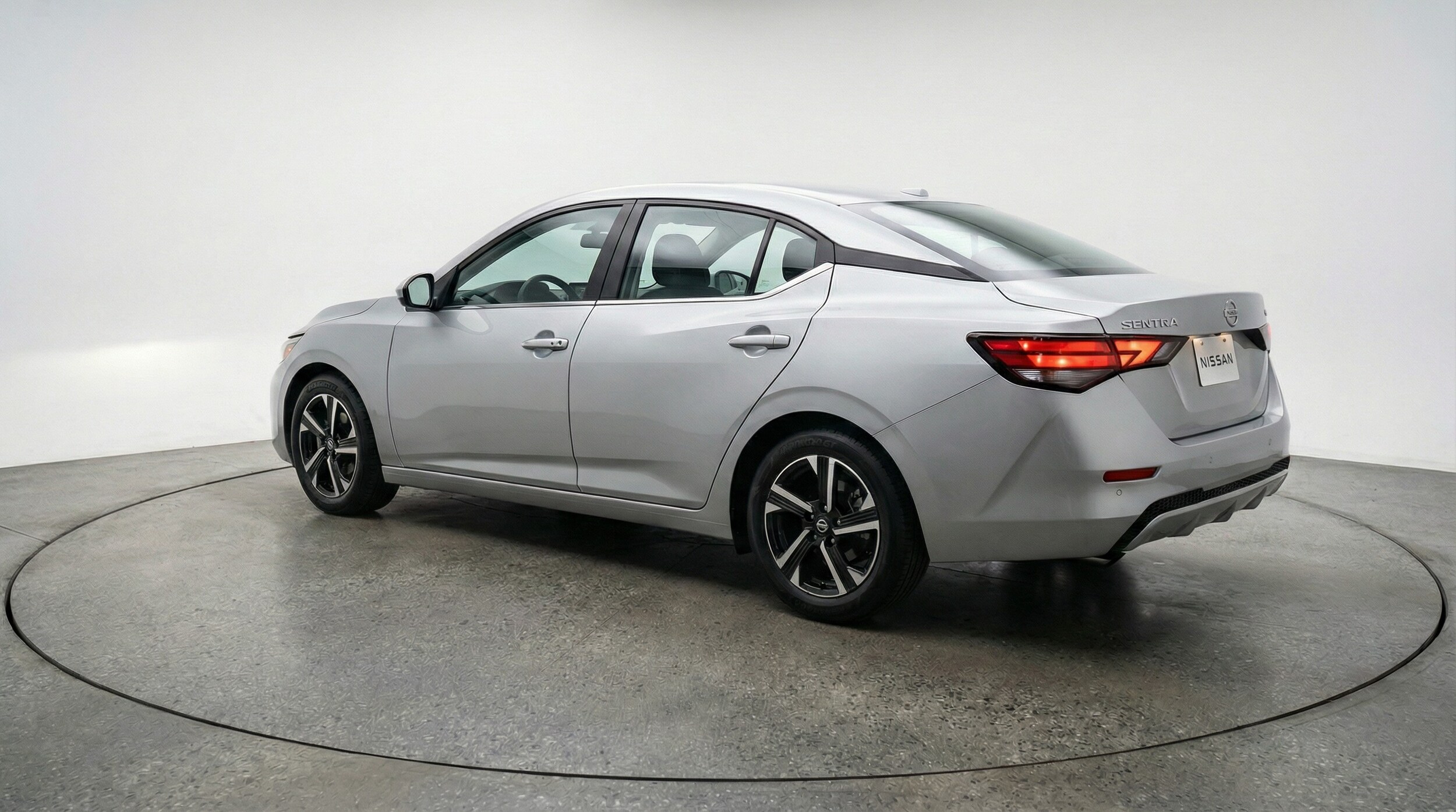 Thumbnail: 2025 Nissan Sentra - 5