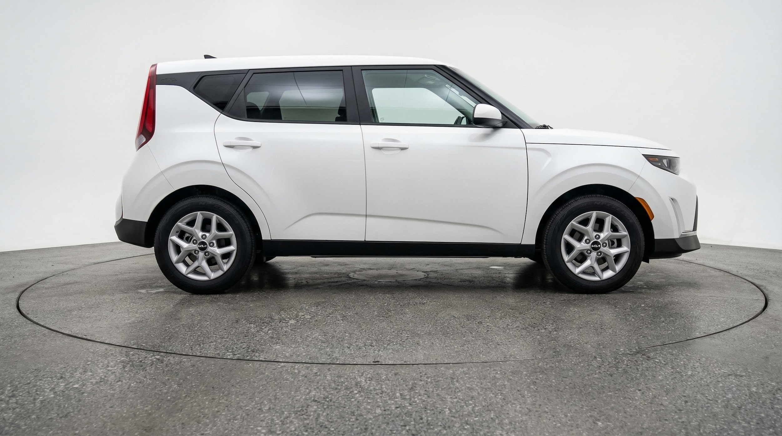 Thumbnail: 2025 Kia Soul - 8