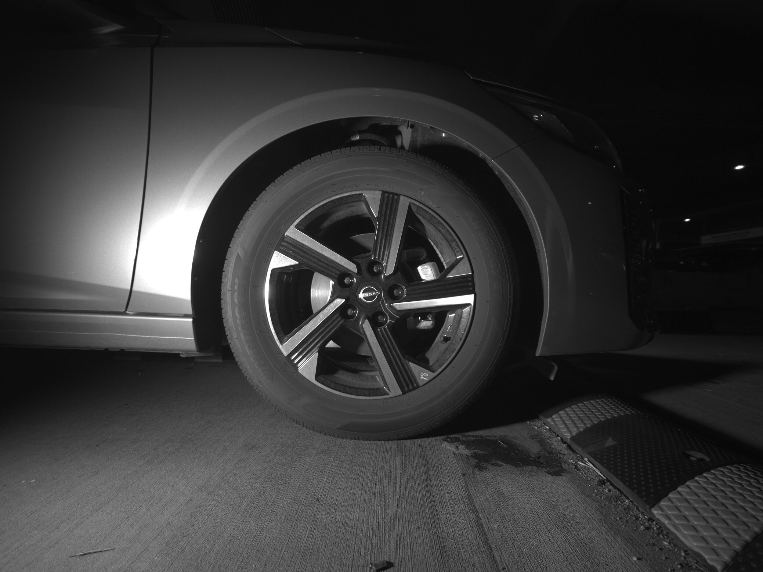 Thumbnail: 2025 Nissan Sentra - 10