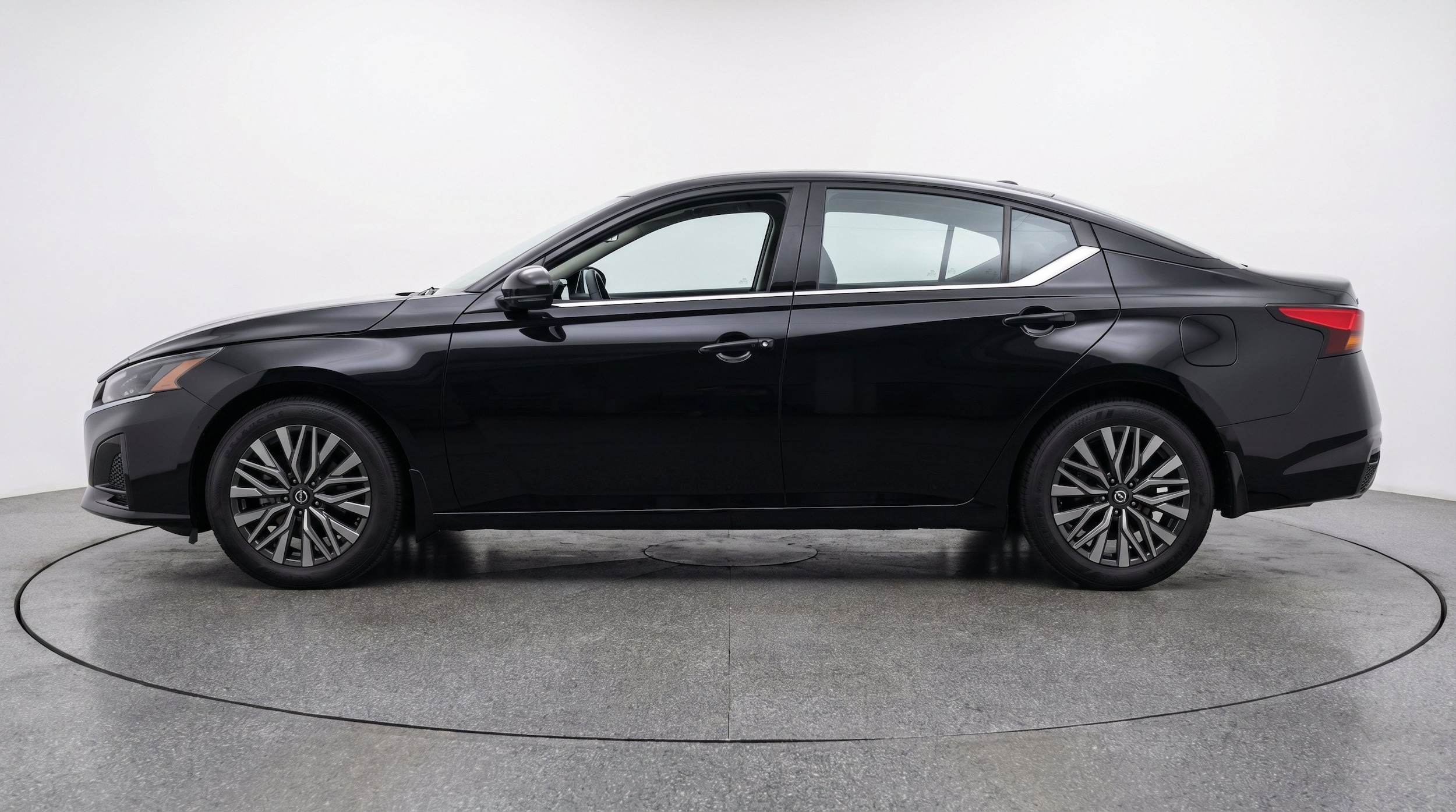 Thumbnail: 2026 Nissan Altima - 5