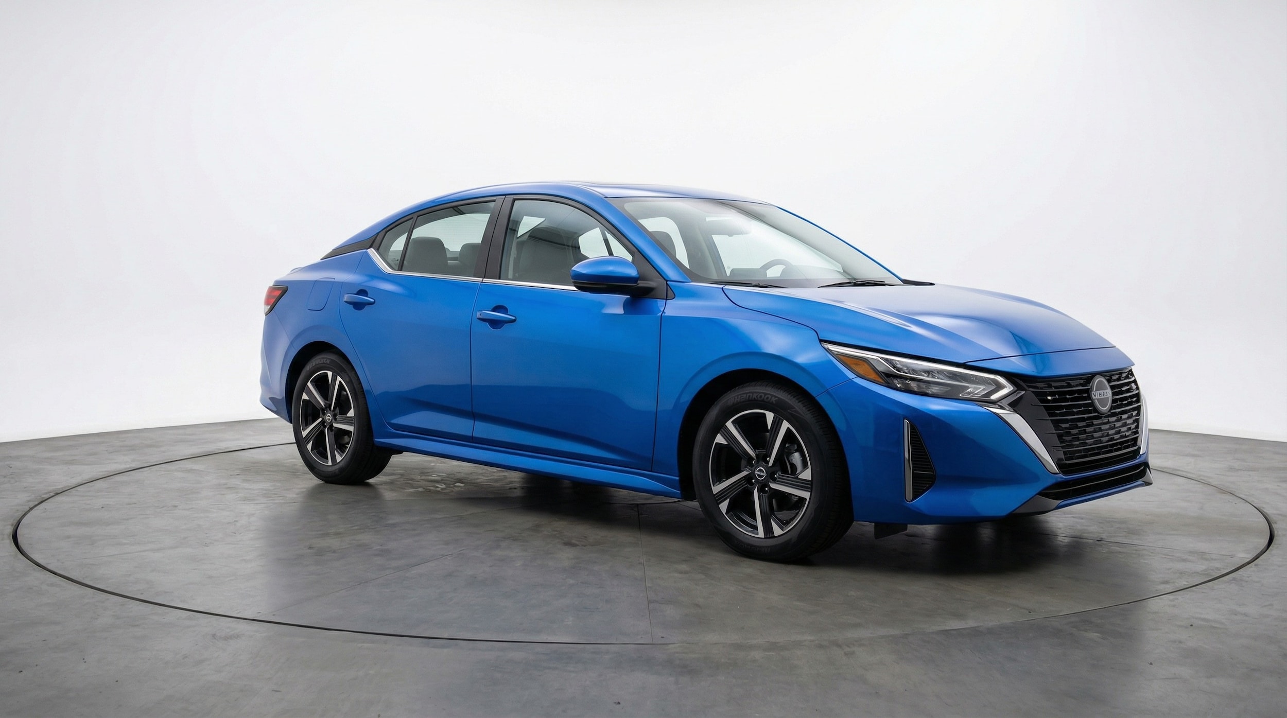 Thumbnail: 2025 Nissan Sentra - 1