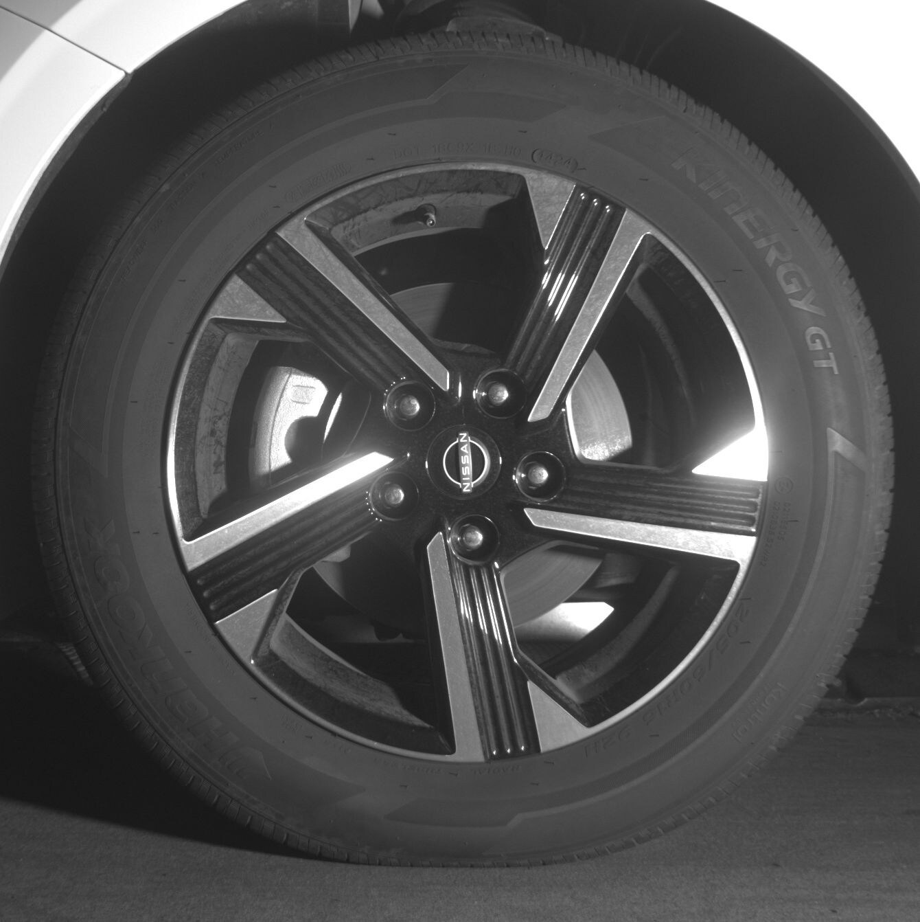 Thumbnail: 2025 Nissan Sentra - 9