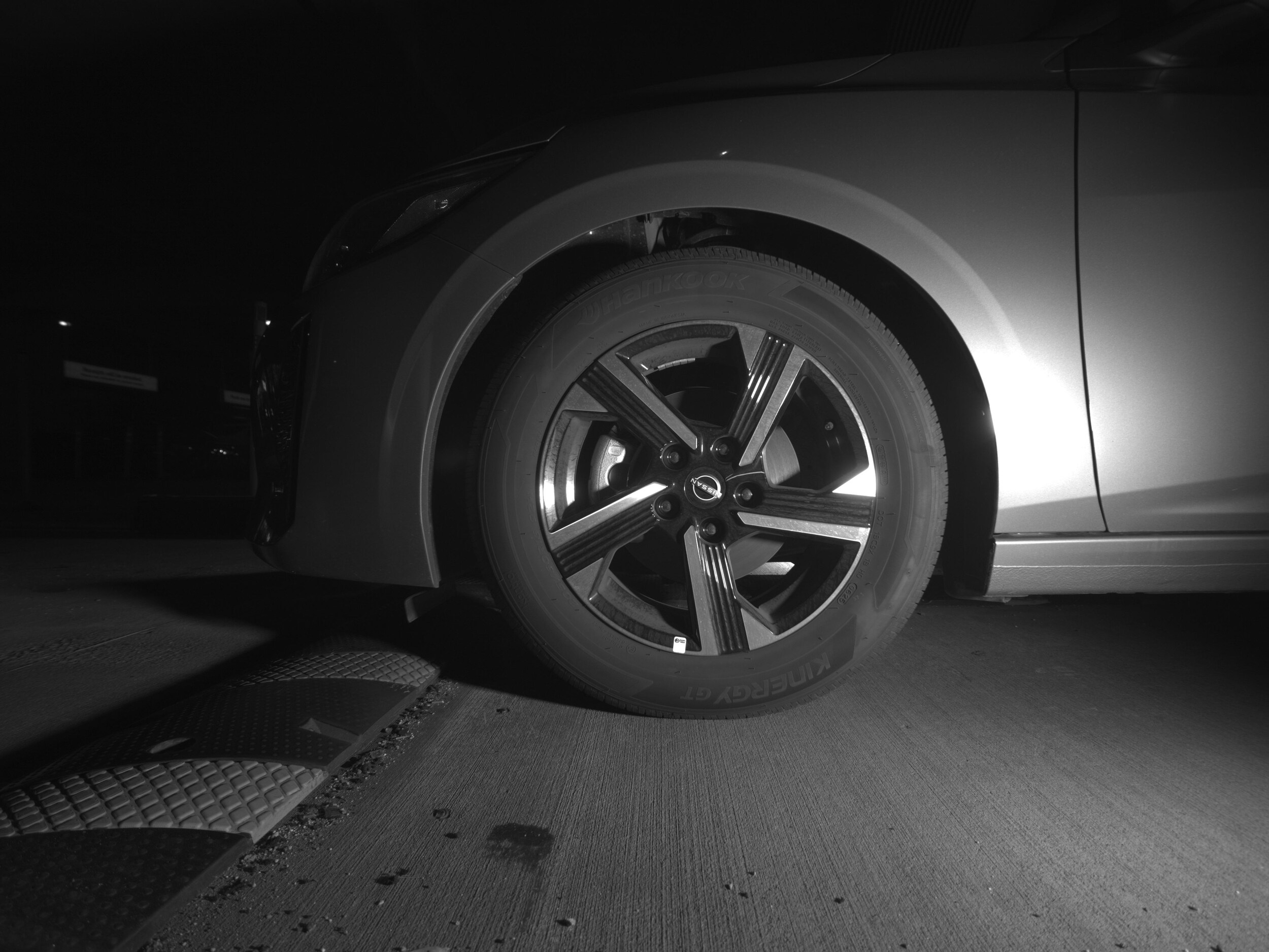 Thumbnail: 2025 Nissan Sentra - 9