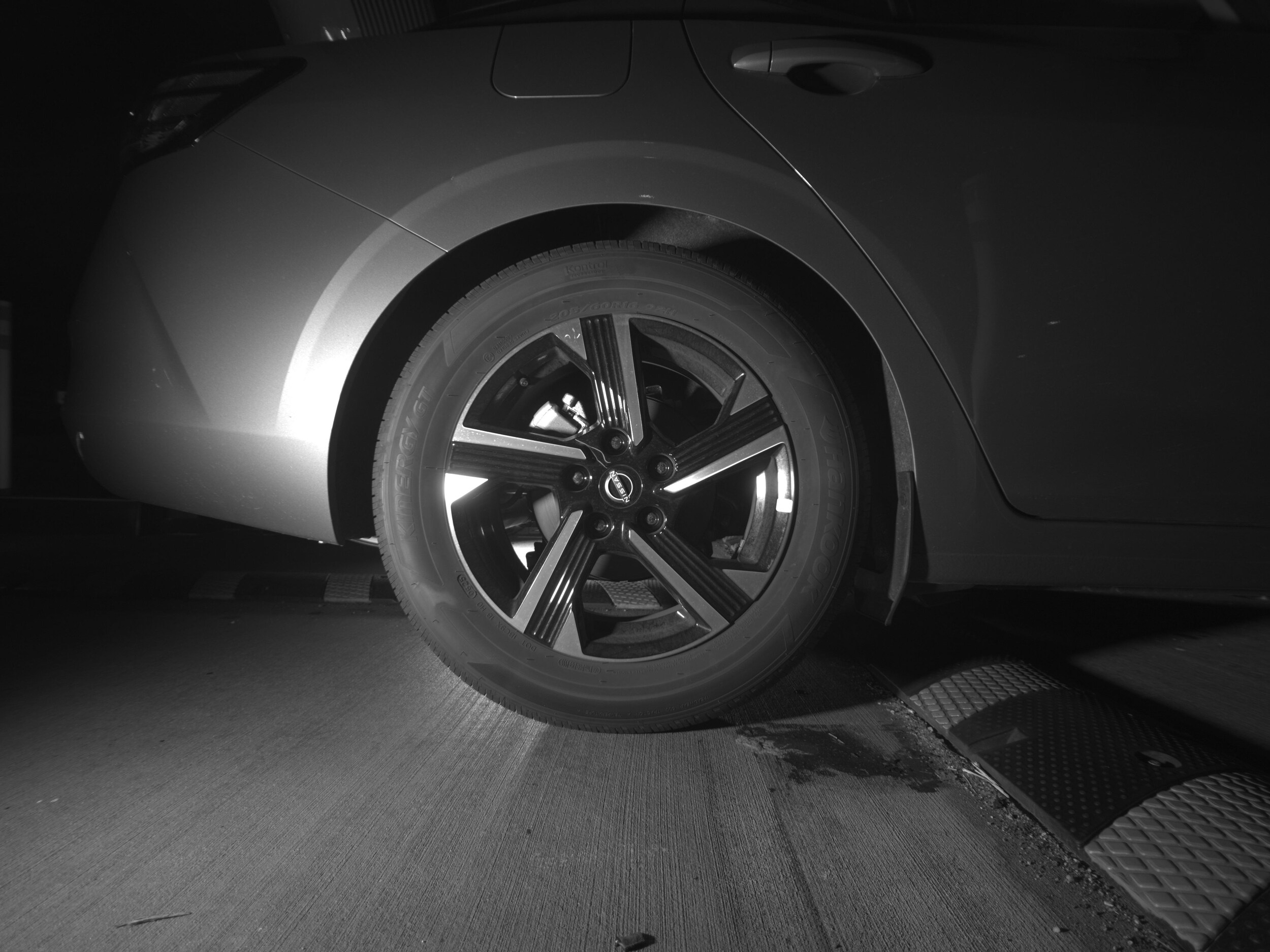 Thumbnail: 2025 Nissan Sentra - 12