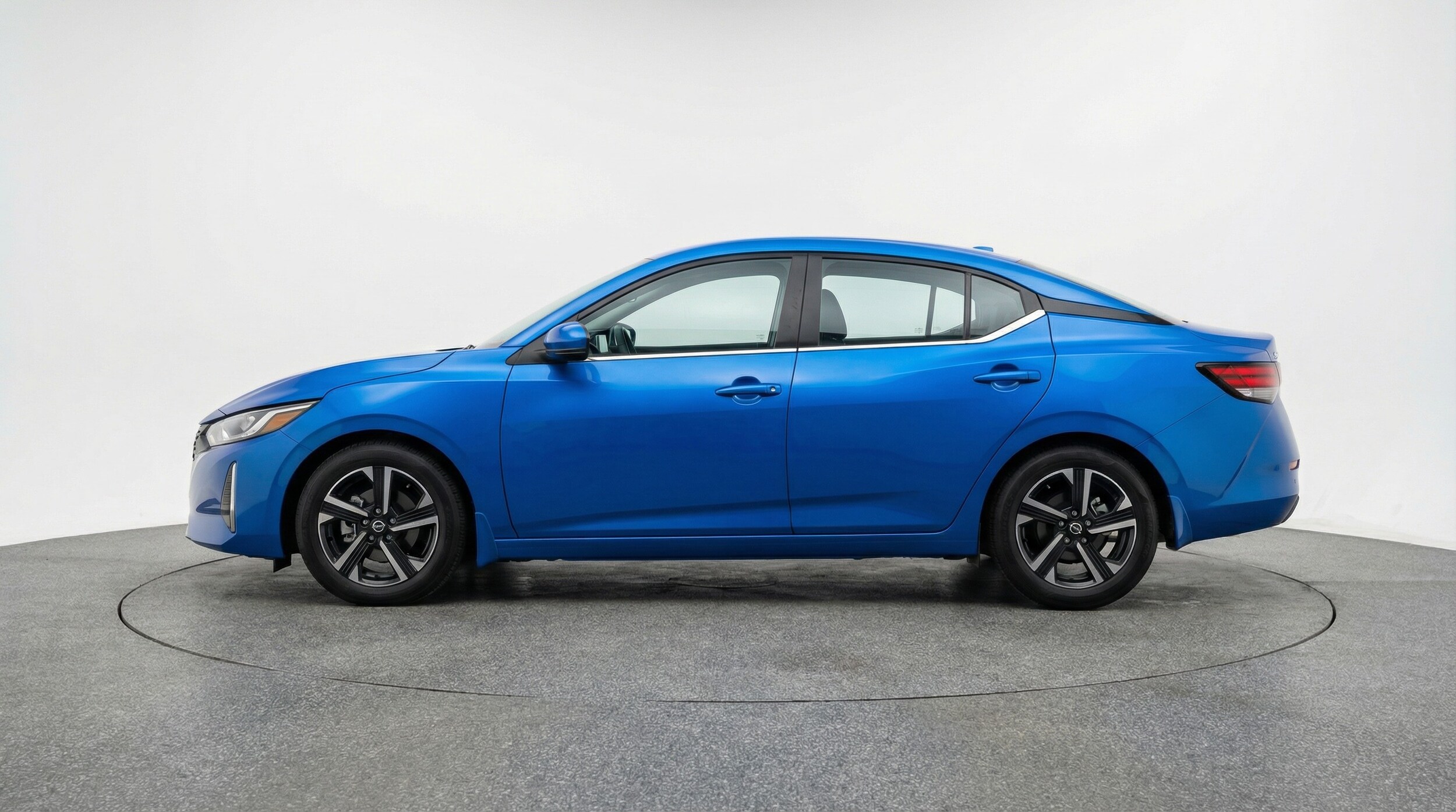 Thumbnail: 2025 Nissan Sentra - 4