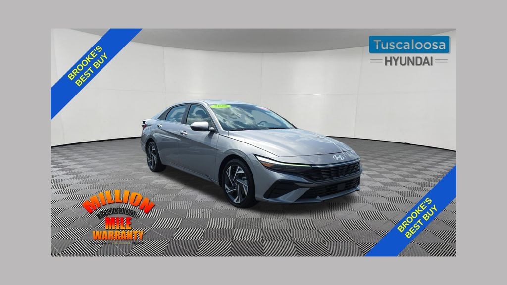 Used 2025 Hyundai Elantra Limited Sedan