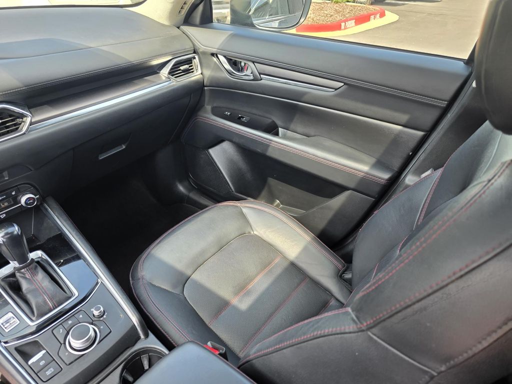 2023 Mazda CX-5 S Carbon Edition - Photo 28