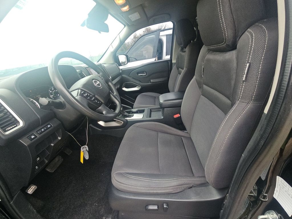 Used 2022 Nissan Frontier SV Truck