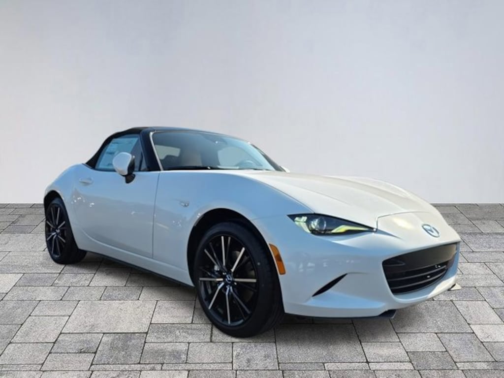 New 2025 Mazda MX-5 MIATA Grand Touring CONVERTIBLE