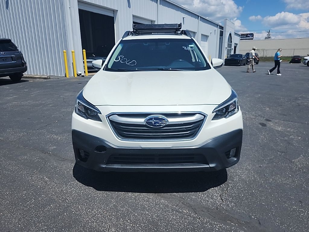 2021 Subaru Outback Premium photo 2