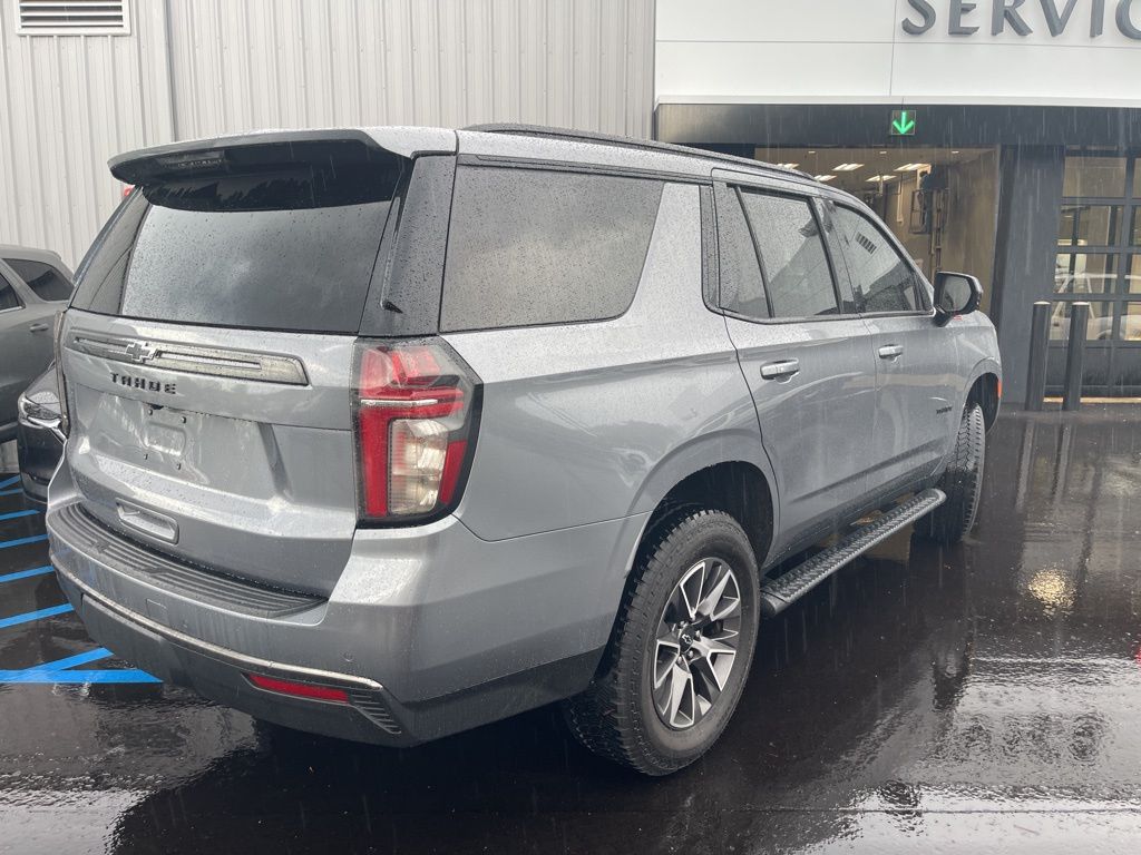 2022 Chevrolet Tahoe Z71 photo 2