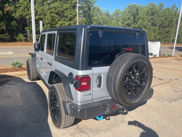 2023 Jeep Wrangler Sahara 4xe photo 3