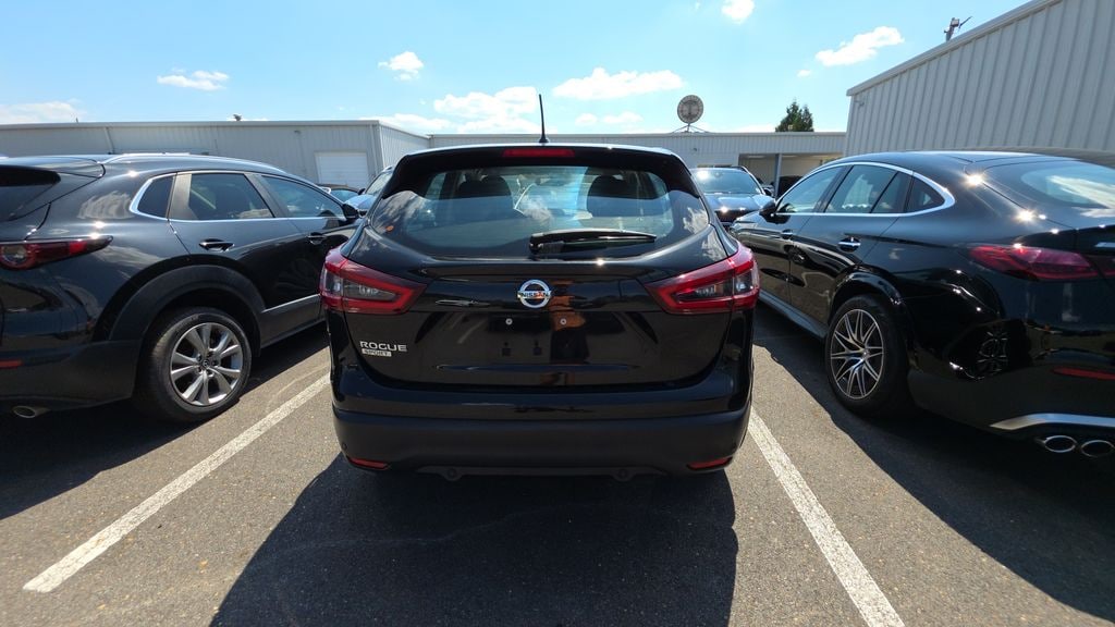 Used 2022 Nissan Rogue Sport S SUV