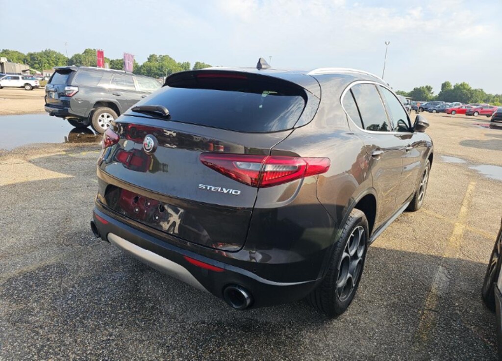 Used 2018 Alfa Romeo Stelvio Base SUV
